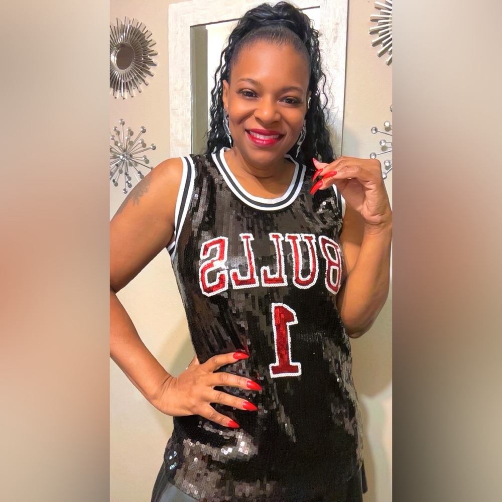 Sale‼️Chicago Bulls Sequin Black jersey - Picture 2 of 15